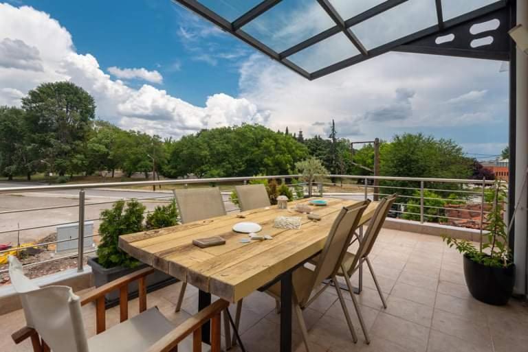 Το Σπίτι Δίπλα Από Το Ποτάμι Apartment Tríkala Exterior foto
