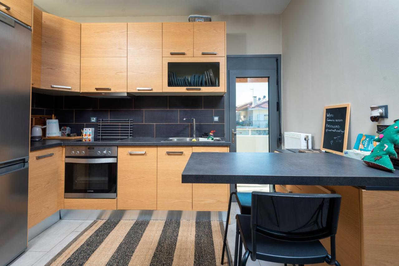 Το Σπίτι Δίπλα Από Το Ποτάμι Apartment Tríkala Exterior foto